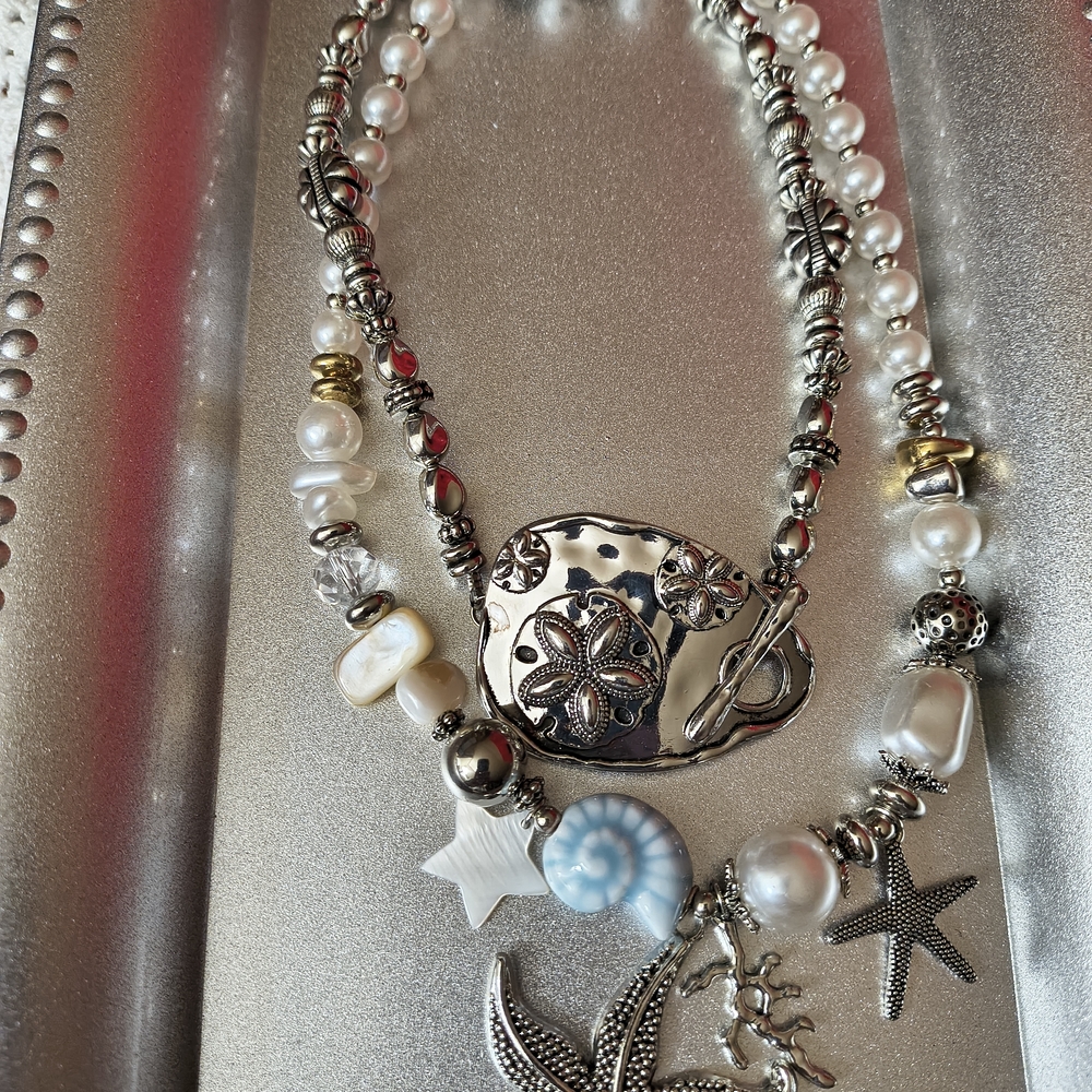 3 Pc Silver and Blue Beach Scape Charm Necklace X2 Earrings - Picture 10 of 14